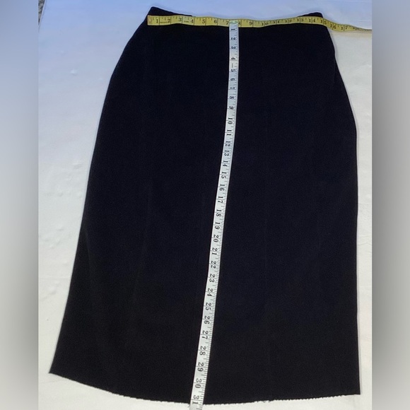 Grizas classic black pencil skirt in soft cotton blend, Lg - Picture 6 of 8